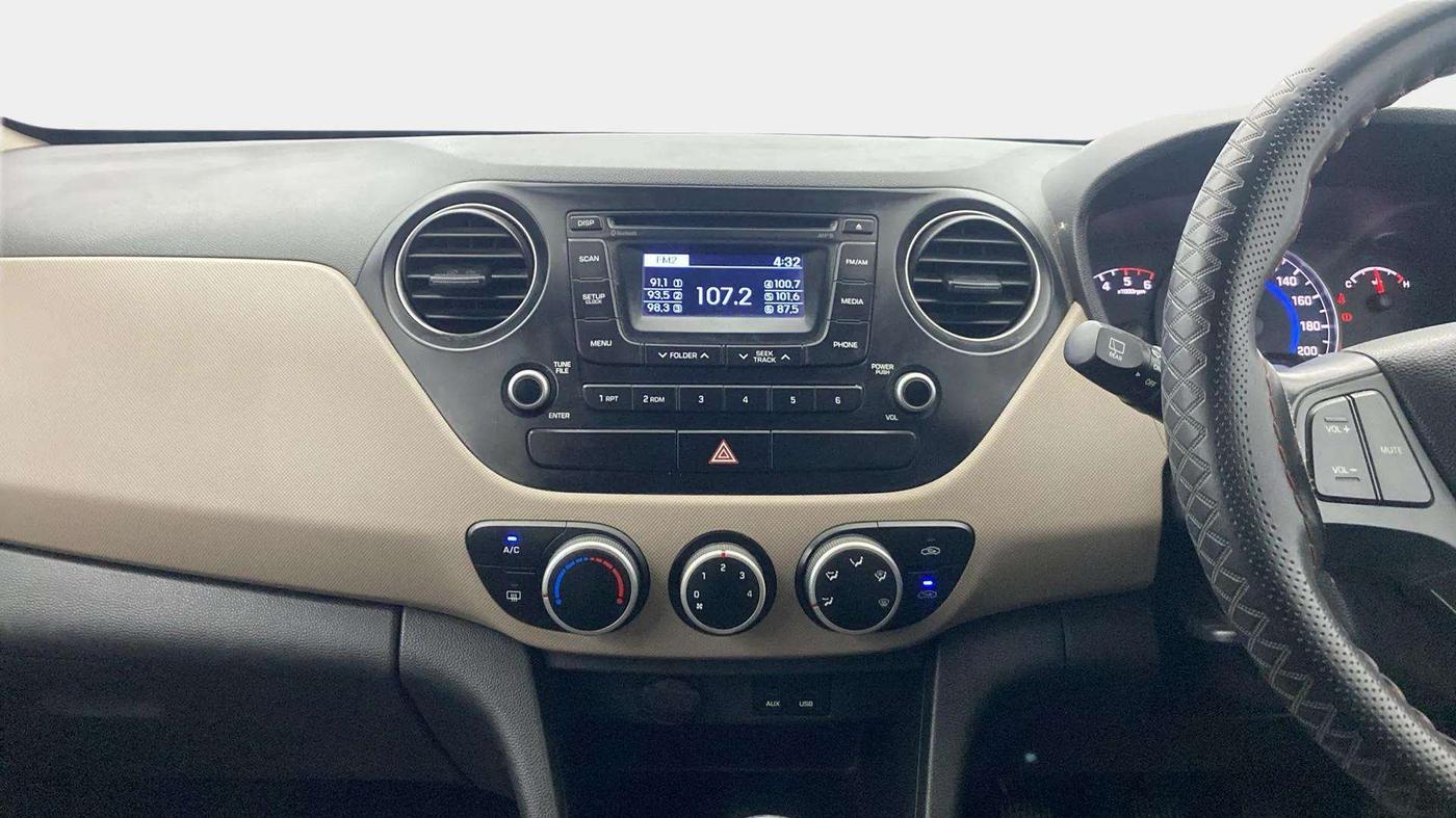 2014 Hyundai Grand i10 ASTA 1.1 CRDI, Diesel, Manual, 72,722 km, Air Conditioner