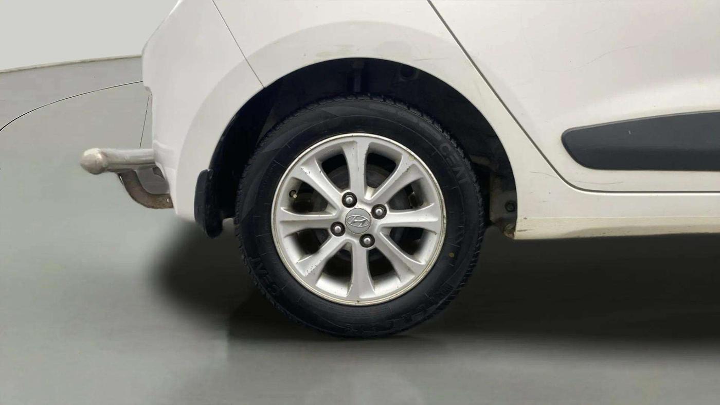 2014 Hyundai Grand i10 ASTA 1.1 CRDI, Diesel, Manual, 72,722 km, Right Rear Wheel