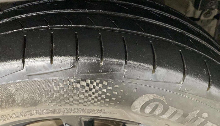 2019 MG HECTOR SHARP 1.5 DCT PETROL, Petrol, Automatic, 56,524 km, Left Front Tyre Tread