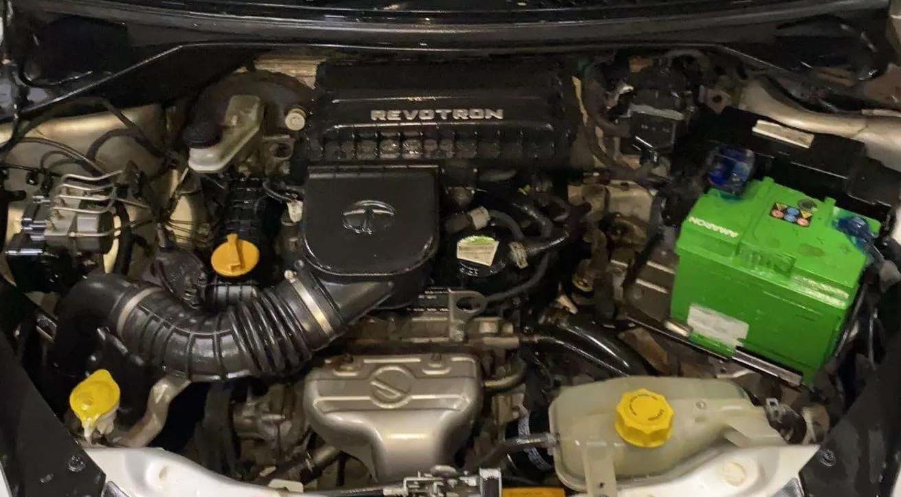 2016 Tata Tiago XZ PETROL, Petrol, Manual, 46,929 km, Open Bonet
