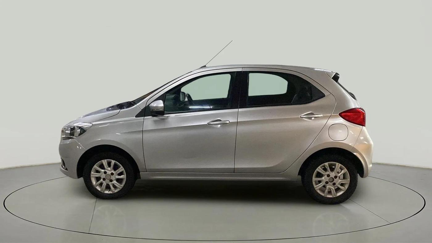 2016 Tata Tiago XZ PETROL, Petrol, Manual, 46,929 km, Left Side