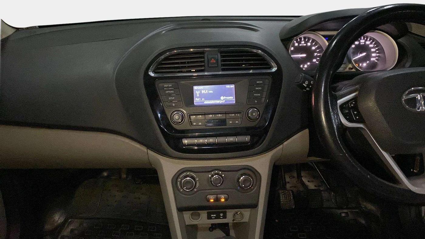 2016 Tata Tiago XZ PETROL, Petrol, Manual, 46,929 km, Air Conditioner