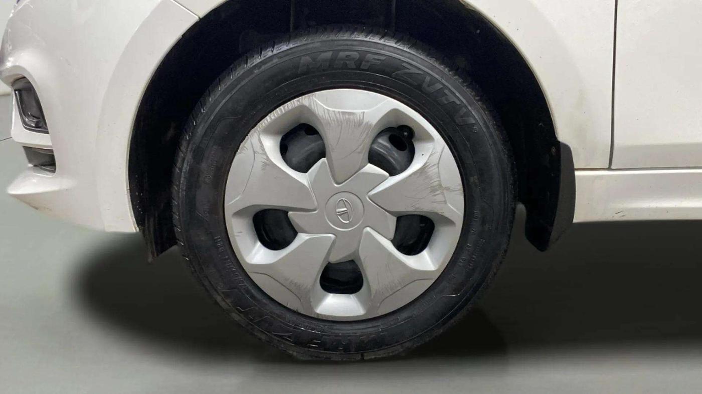 2023 Tata TIGOR XM CNG, CNG, Manual, 5,229 km, Left Front Wheel