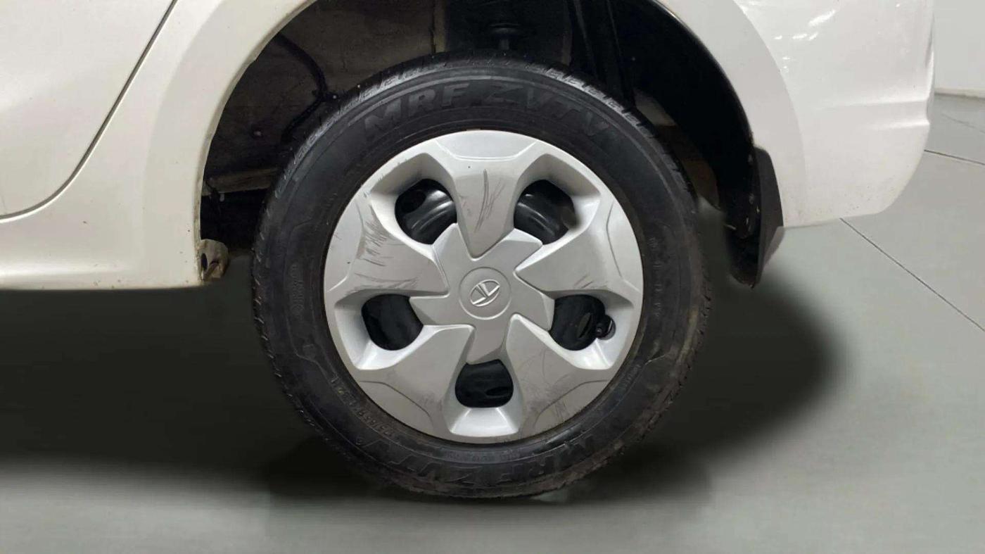 2023 Tata TIGOR XM CNG, CNG, Manual, 5,229 km, Left Rear Wheel