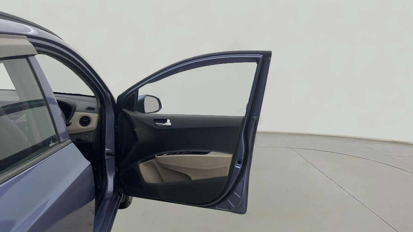 2016 Hyundai Grand i10 SPORTZ 1.2 KAPPA VTVT, Petrol, Manual, 38,659 km, RHS Front Door