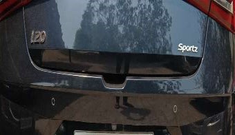 2022 Hyundai NEW I20 SPORTZ 1.2 MT, Petrol, Manual, 23,077 km, Rear bumper - Minor scratches