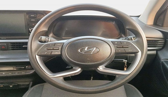 2022 Hyundai NEW I20 SPORTZ 1.2 MT, Petrol, Manual, 23,077 km, Steering Wheel Close Up