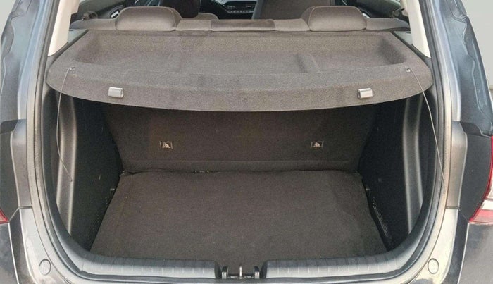 2022 Hyundai NEW I20 SPORTZ 1.2 MT, Petrol, Manual, 23,077 km, Boot Open Zoomed View