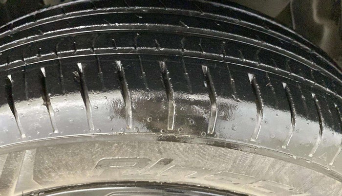 2023 Tata PUNCH ADVENTURE MT, Petrol, Manual, 20,225 km, Left Front Tyre Tread
