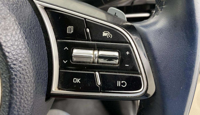 2022 KIA CARENS PRESTIGE PLUS 1.4 PETROL DCT 7 STR, Petrol, Automatic, 74,712 km, Adaptive Cruise Control