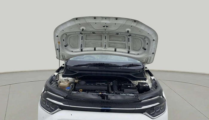 2022 KIA CARENS PRESTIGE PLUS 1.4 PETROL DCT 7 STR, Petrol, Automatic, 74,712 km, Open Bonet