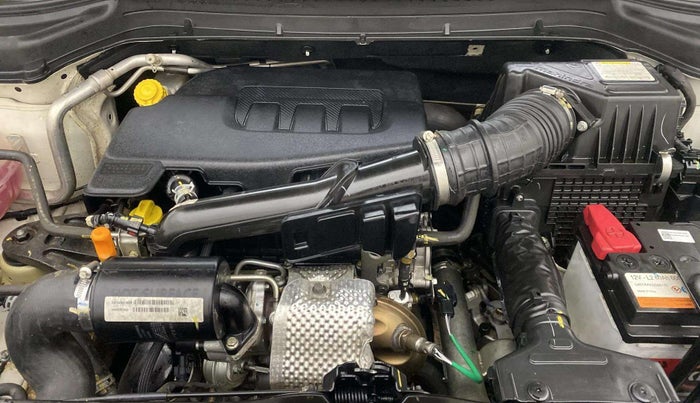 2021 Mahindra XUV300 W8 1.2 PETROL, Petrol, Manual, 23,196 km, Engine View