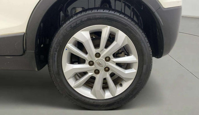 2021 Mahindra XUV300 W8 1.2 PETROL, Petrol, Manual, 23,196 km, Left Rear Wheel