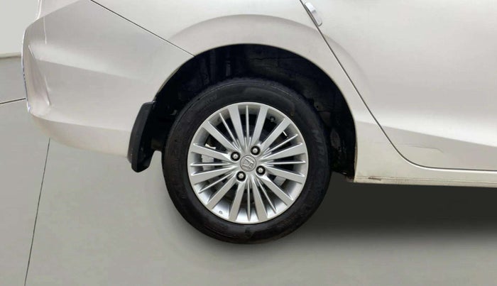 2021 Honda City 1.5L I-DTEC V, Diesel, Manual, 73,823 km, Right Rear Wheel
