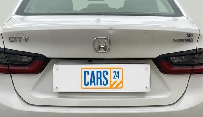 2021 Honda City 1.5L I-DTEC V, Diesel, Manual, 73,823 km, Dicky (Boot door) - Slightly dented