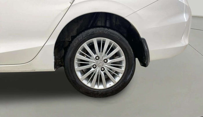 2021 Honda City 1.5L I-DTEC V, Diesel, Manual, 73,823 km, Left Rear Wheel