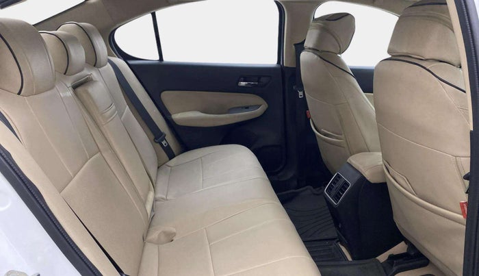 2021 Honda City 1.5L I-DTEC V, Diesel, Manual, 73,823 km, Right Side Rear Door Cabin