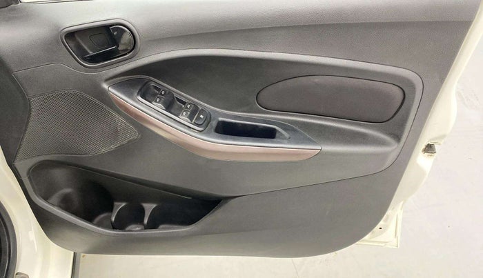 2021 Ford FREESTYLE TITANIUM PLUS 1.2 PETROL, Petrol, Manual, 42,217 km, Driver Side Door Panels Control