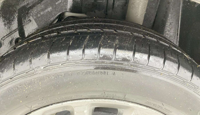 2021 Ford FREESTYLE TITANIUM PLUS 1.2 PETROL, Petrol, Manual, 42,217 km, Left Rear Tyre Tread