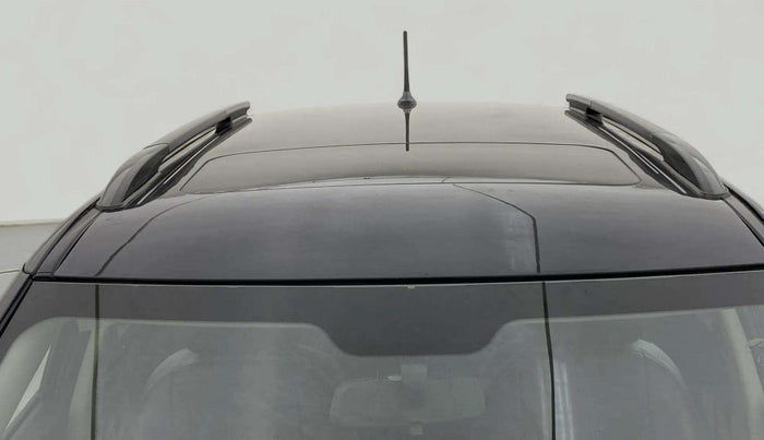 2023 Mahindra XUV300 W6 1.5 Sunroof Diesel, Diesel, Manual, 36,785 km, Moonroof/ Sunroof