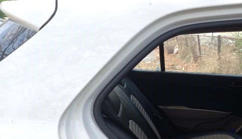 2018 Hyundai Grand i10 MAGNA 1.2 KAPPA VTVT, Petrol, Manual, 24,031 km, Right C pillar - Paint is slightly faded