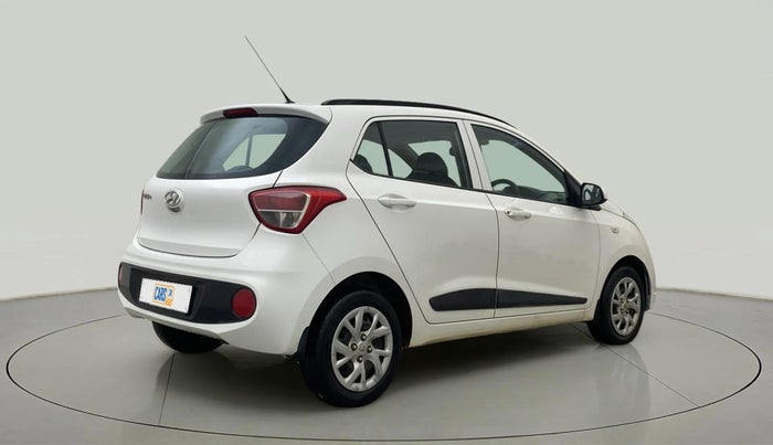 2018 Hyundai Grand i10 MAGNA 1.2 KAPPA VTVT, Petrol, Manual, 24,031 km, Right Back Diagonal
