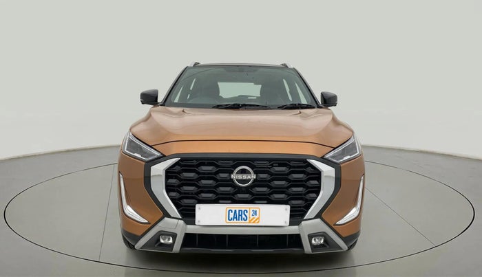 2024 Nissan MAGNITE Tekna Plus B4D 1.0 Petrol AMT Dual Tone, Petrol, Automatic, 2,794 km, Front