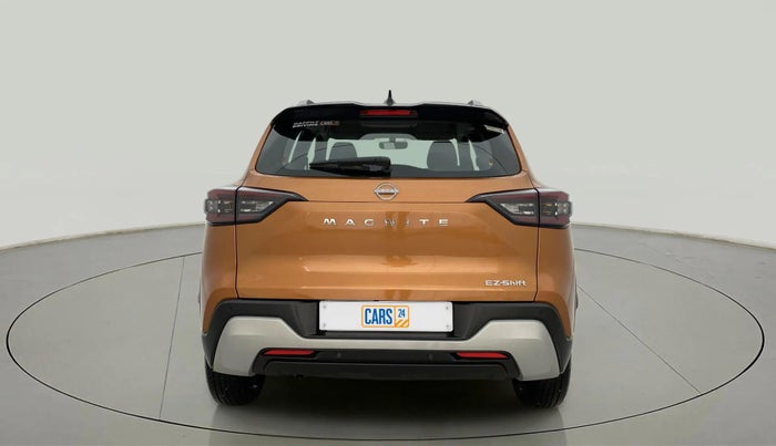 2024 Nissan MAGNITE Tekna Plus B4D 1.0 Petrol AMT Dual Tone, Petrol, Automatic, 2,794 km, Back/Rear