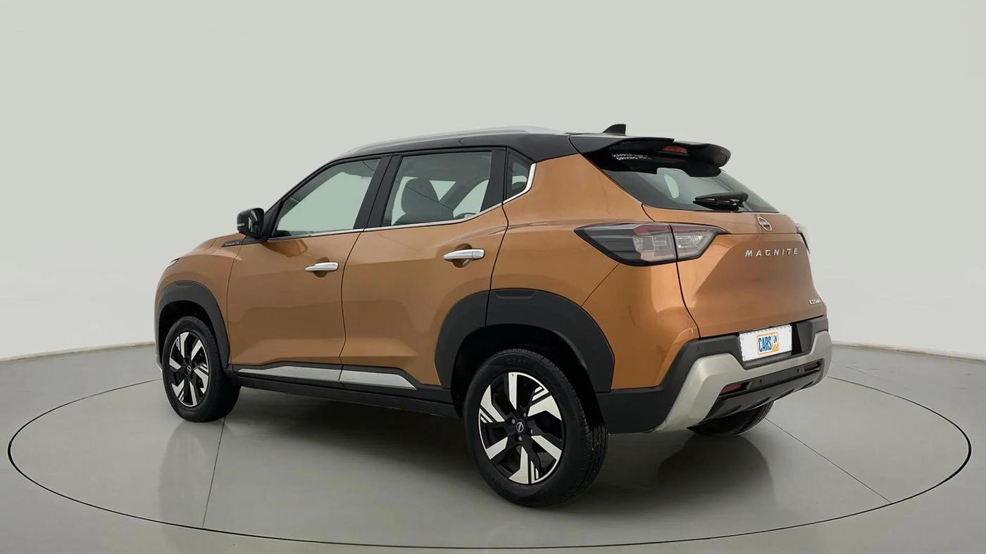 2024 Nissan MAGNITE Tekna Plus B4D 1.0 Petrol AMT Dual Tone, Petrol, Automatic, 2,964 km, Left Back Diagonal