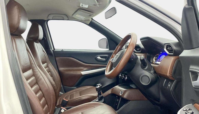 2022 Nissan MAGNITE XV MT, Petrol, Manual, 45,214 km, Right Side Front Door Cabin