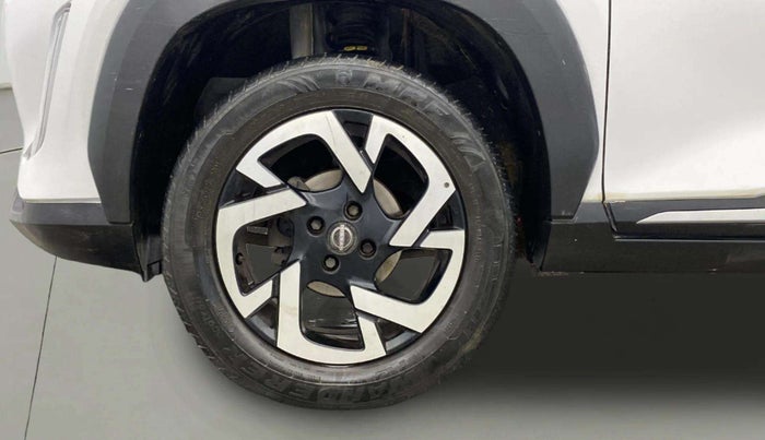 2022 Nissan MAGNITE XV MT, Petrol, Manual, 45,214 km, Left Front Wheel