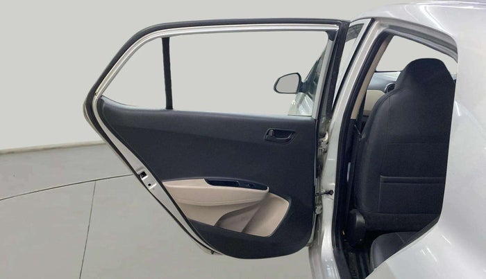 2018 Hyundai Grand i10 MAGNA AT 1.2 KAPPA VTVT, Petrol, Automatic, 7,240 km, LHS Rear Door