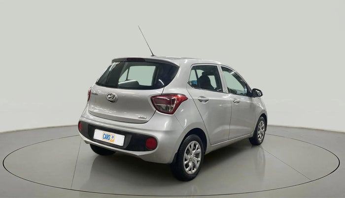 2018 Hyundai Grand i10 MAGNA AT 1.2 KAPPA VTVT, Petrol, Automatic, 7,240 km, Right Back Diagonal