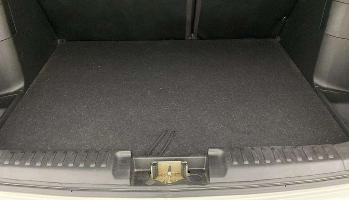 2020 Maruti Vitara Brezza ZXI PLUS AT SHVS, Petrol, Automatic, 78,591 km, Boot Inside