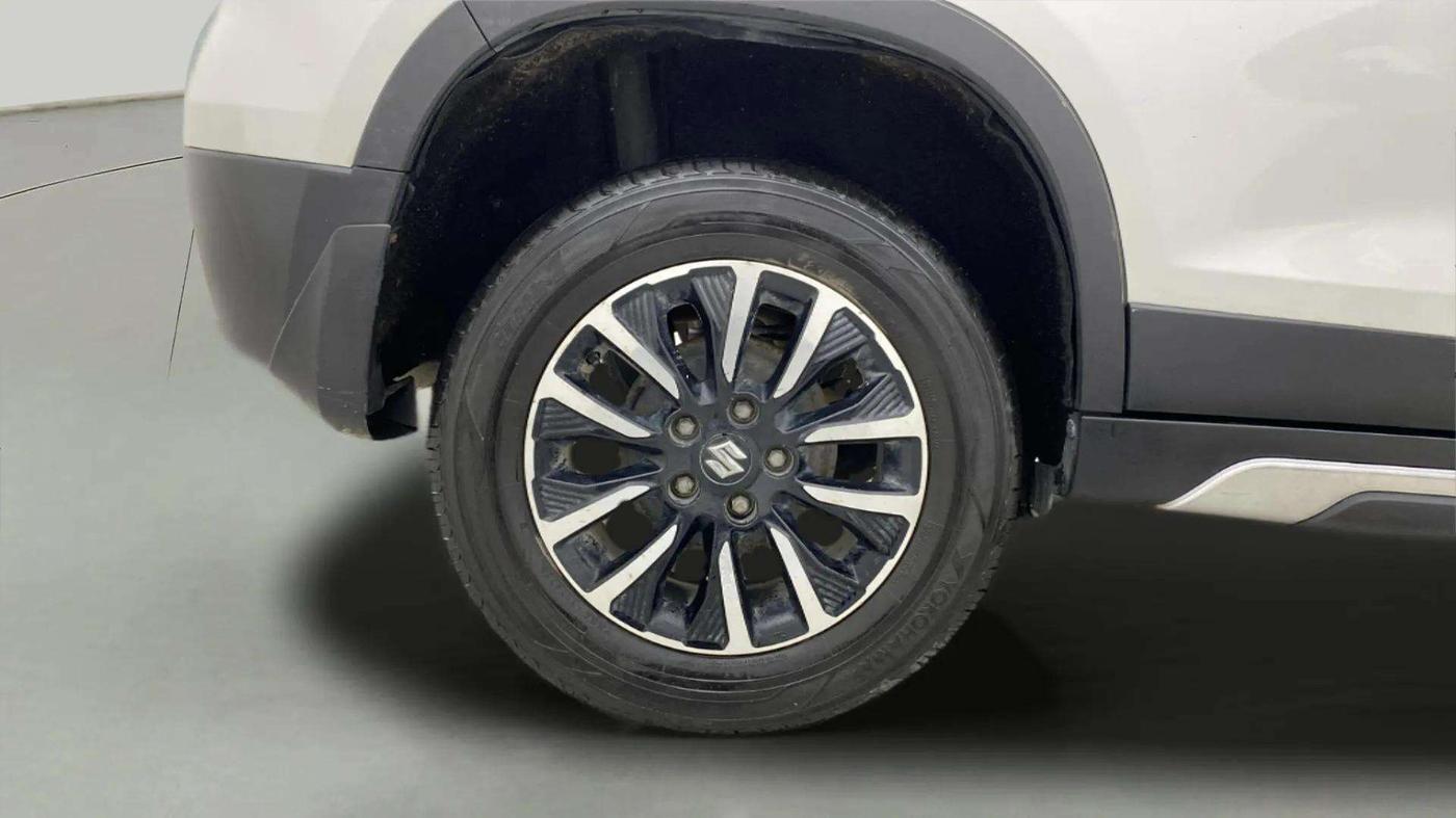 2020 Maruti Vitara Brezza ZXI PLUS AT SHVS, Petrol, Automatic, 78,745 km, Right Rear Wheel
