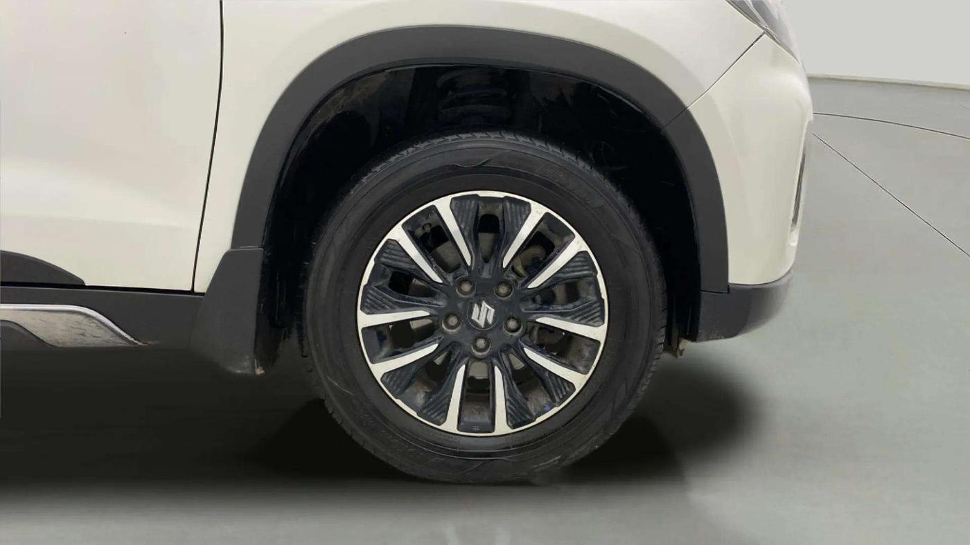 2020 Maruti Vitara Brezza ZXI PLUS AT SHVS, Petrol, Automatic, 78,745 km, Right Front Wheel