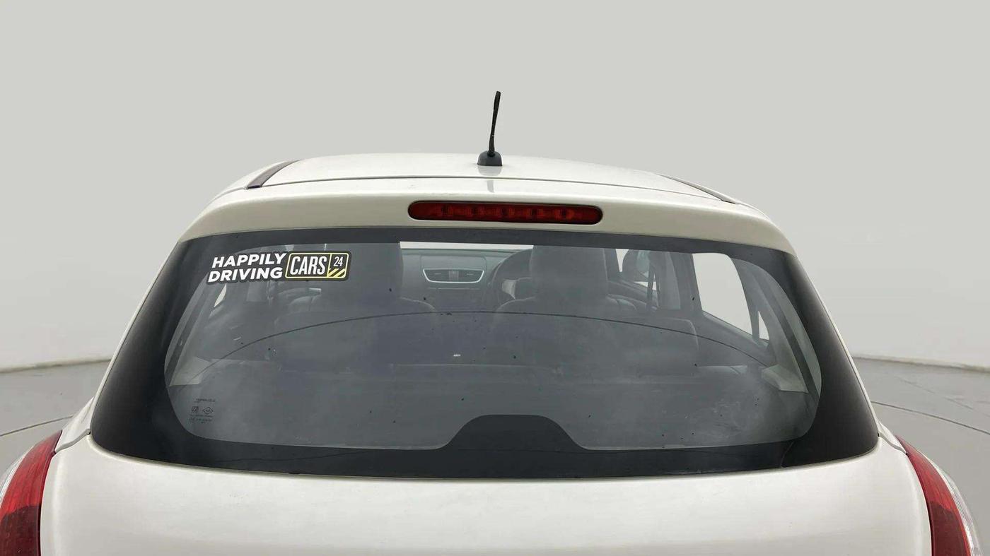 2017 Maruti Swift VXI, Petrol, Manual, 58,968 km, Rear Windshield