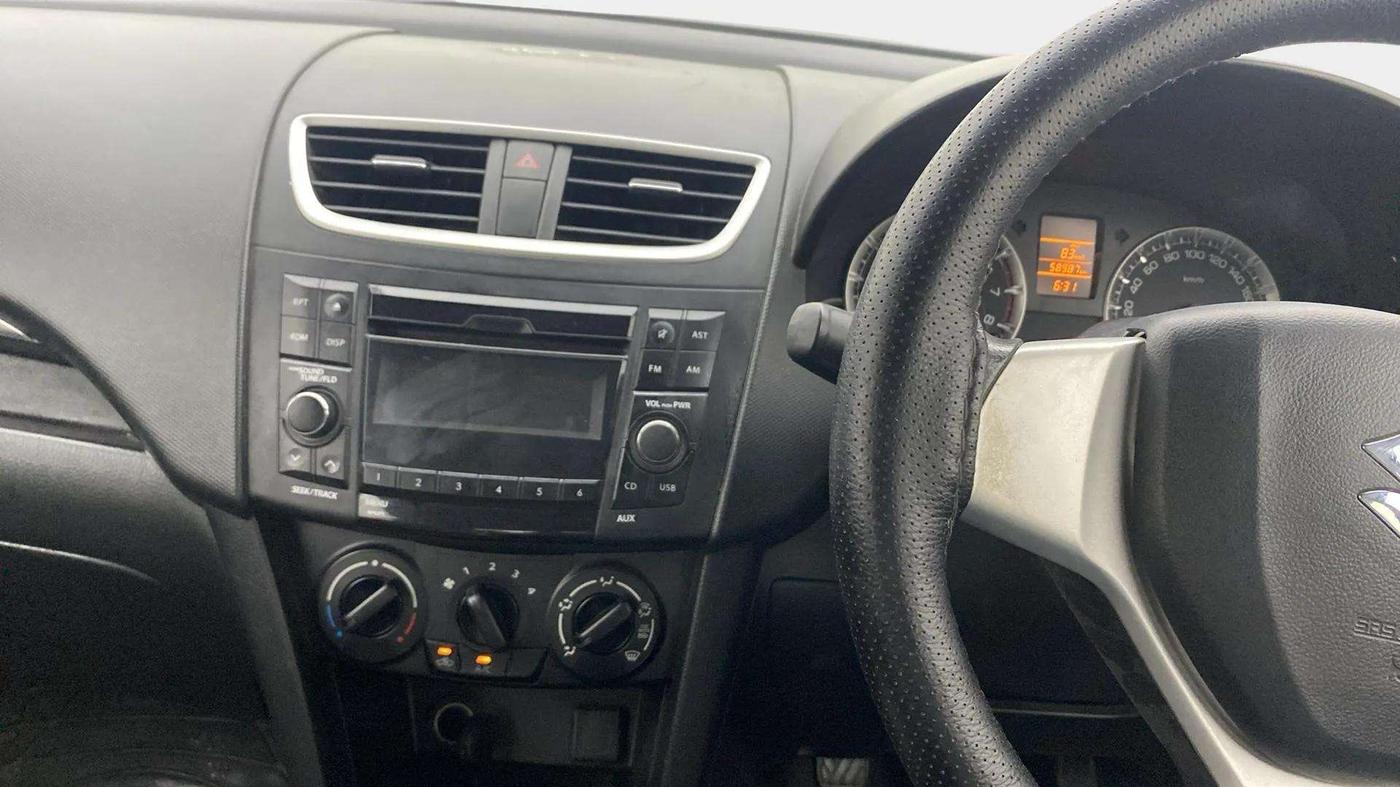 2017 Maruti Swift VXI, Petrol, Manual, 58,968 km, Air Conditioner