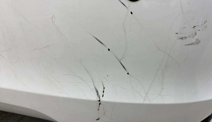 2017 Maruti Swift VXI, Petrol, Manual, 58,968 km, Rear bumper - Minor scratches