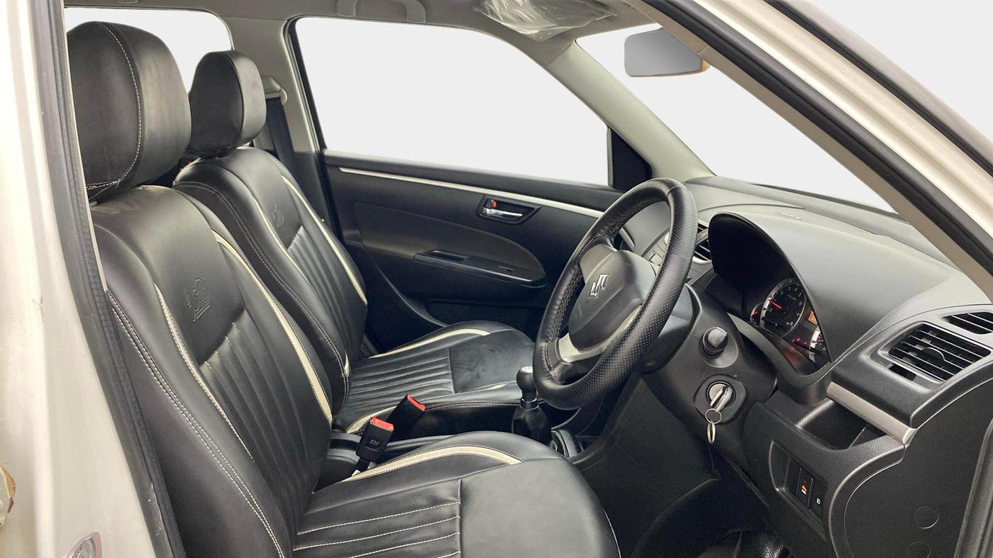 2017 Maruti Swift VXI, Petrol, Manual, 58,968 km, Right Side Front Door Cabin