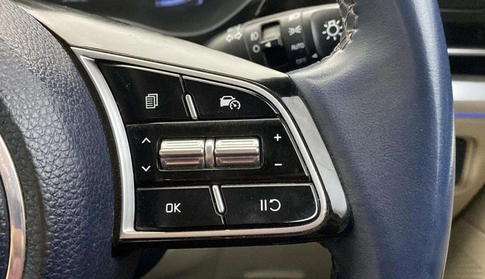 2022 KIA CARENS LUXURY 1.4 PETROL 7 STR, Petrol, Manual, 37,052 km, Adaptive Cruise Control