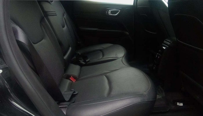 2023 Jeep Compass MODEL S (O) DIESEL 4X4 AT, Diesel, Automatic, 4,996 km, Right Side Rear Door Cabin