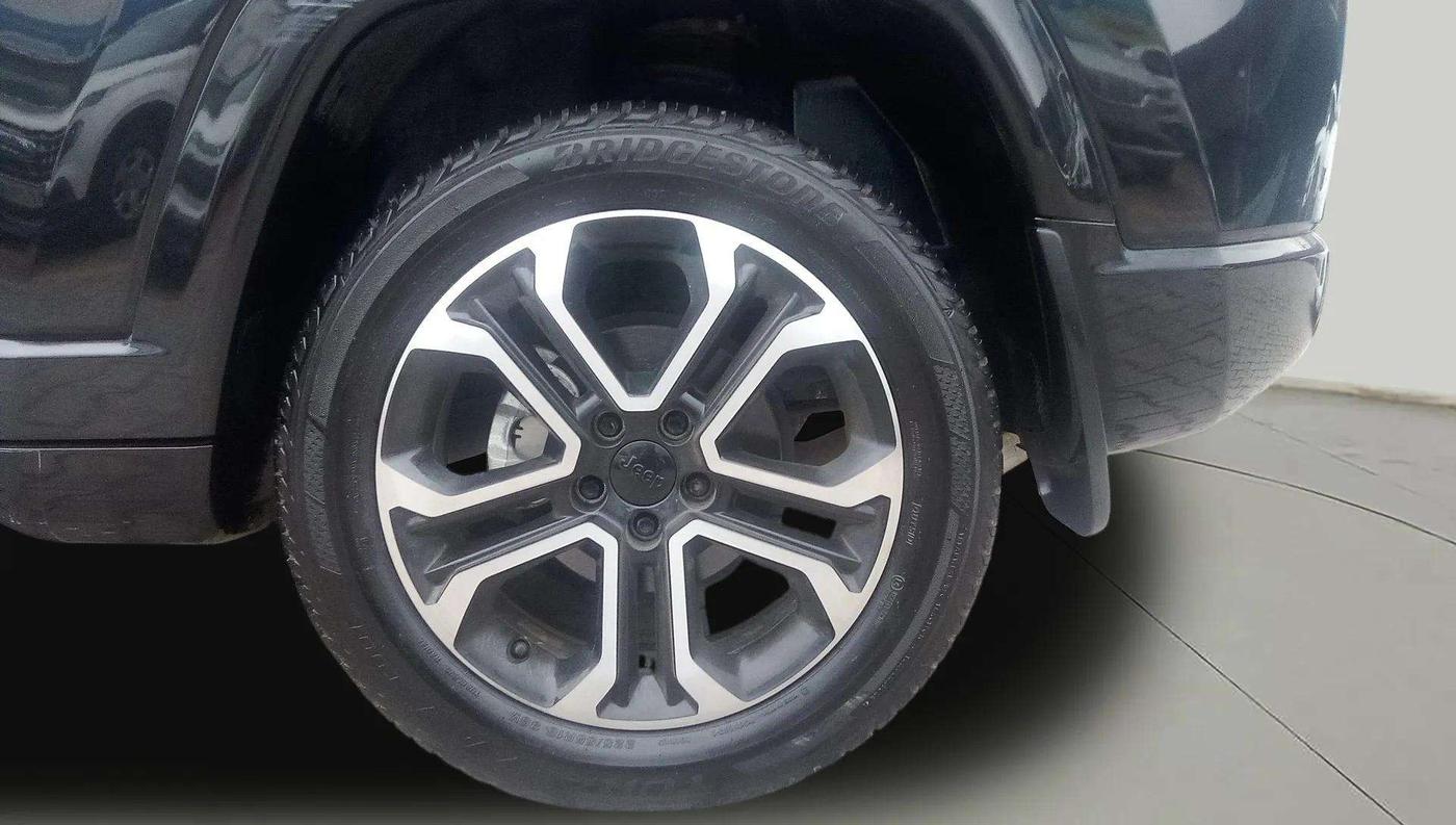 2023 Jeep Compass MODEL S (O) DIESEL 4X4 AT, Diesel, Automatic, 4,996 km, Left Rear Wheel