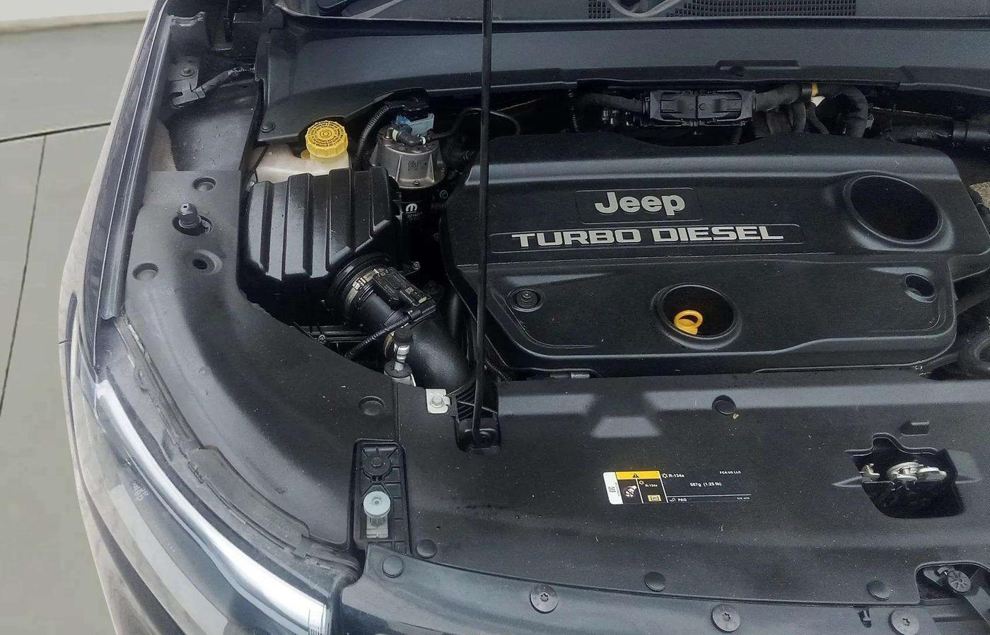 2023 Jeep Compass MODEL S (O) DIESEL 4X4 AT, Diesel, Automatic, 4,996 km, Engine View - Right