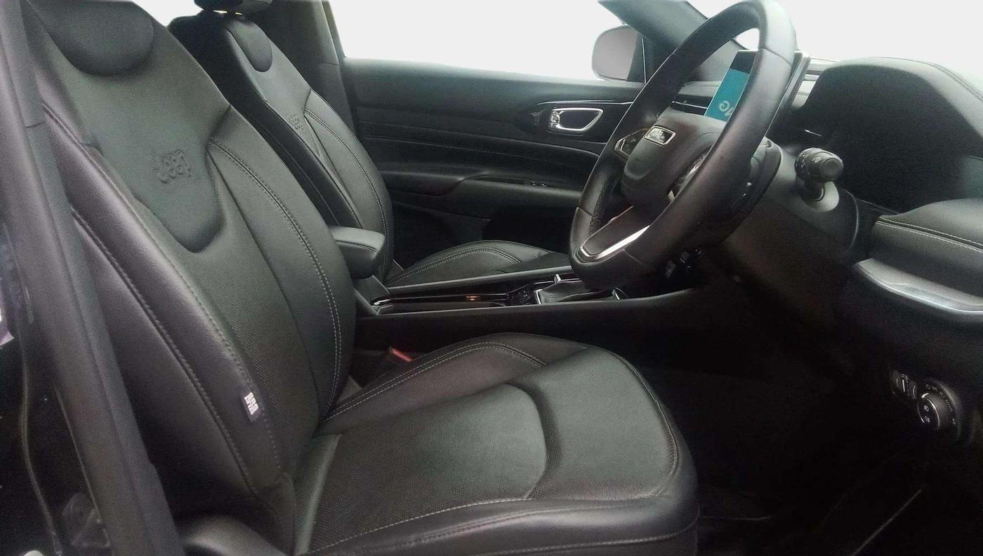 2023 Jeep Compass MODEL S (O) DIESEL 4X4 AT, Diesel, Automatic, 4,996 km, Right Side Front Door Cabin