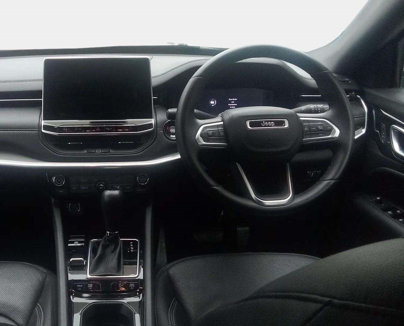 2023 Jeep Compass MODEL S (O) DIESEL 4X4 AT, Diesel, Automatic, 4,996 km, Air Conditioner