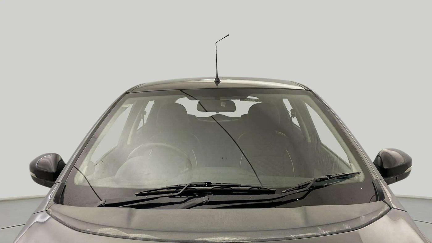 2022 Tata Tiago XT CNG, CNG, Manual, 80,045 km, Front Windshield