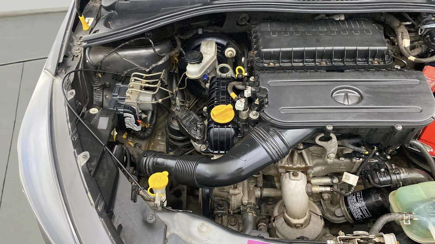2022 Tata Tiago XT CNG, CNG, Manual, 80,045 km, Engine View - Right