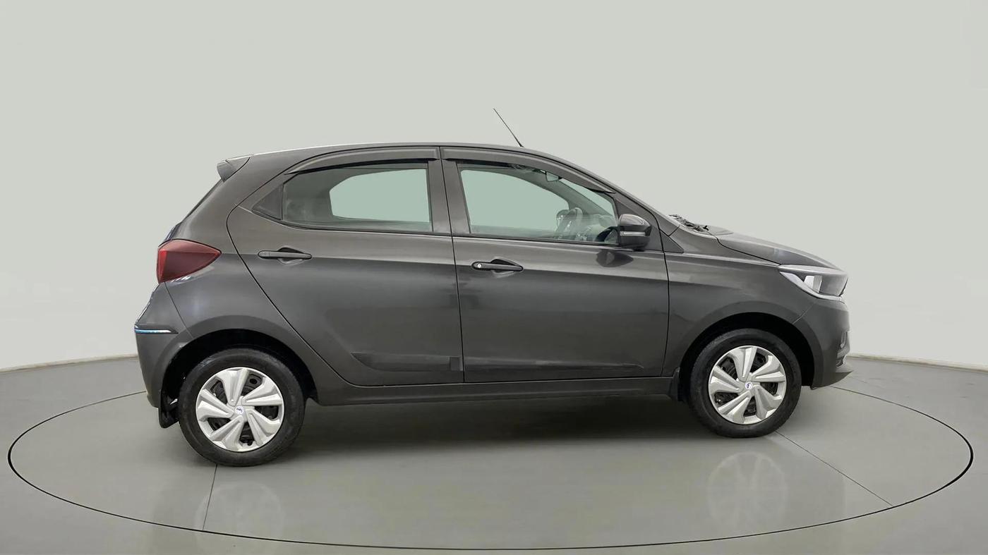 2022 Tata Tiago XT CNG, CNG, Manual, 80,045 km, Right Side View