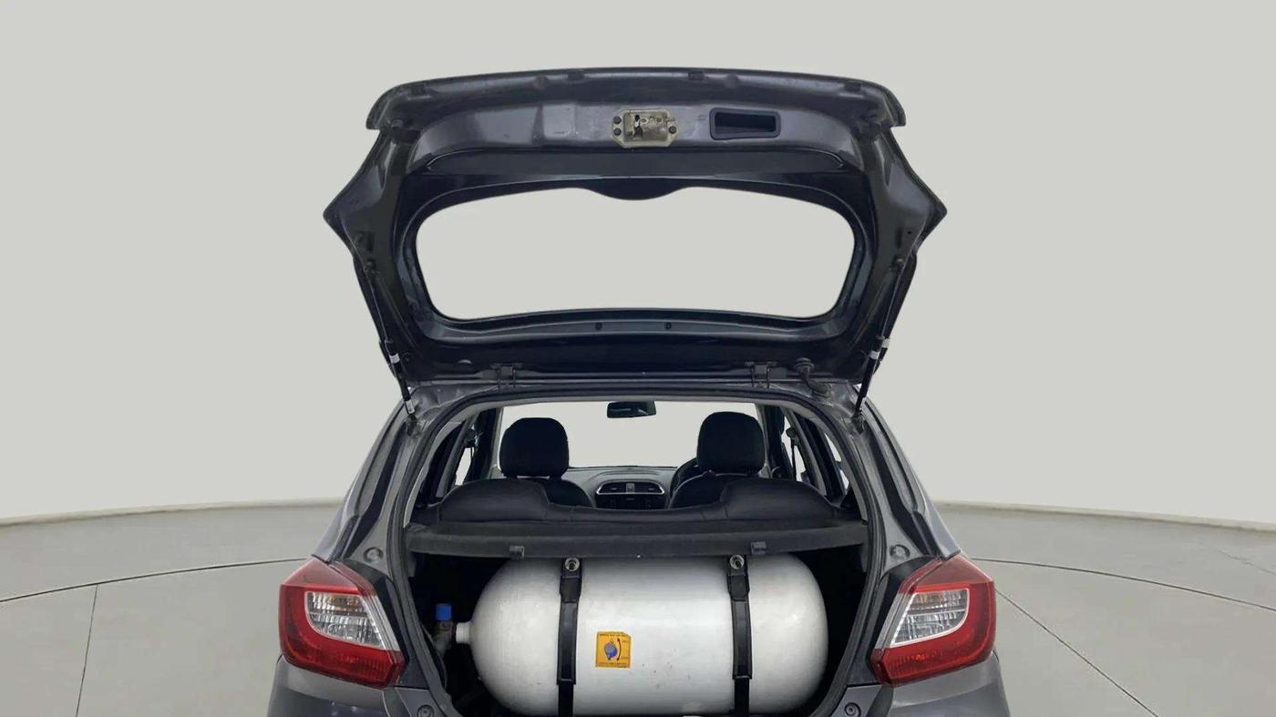 2022 Tata Tiago XT CNG, CNG, Manual, 80,045 km, Boot Door Open